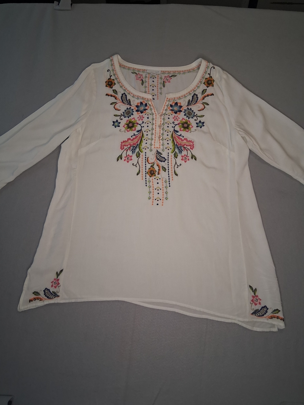 J. Jill Petite Large White Embroidered Boho Peasant Tunic Top Floral 3/4 Sleeve - Picture 4 of 8